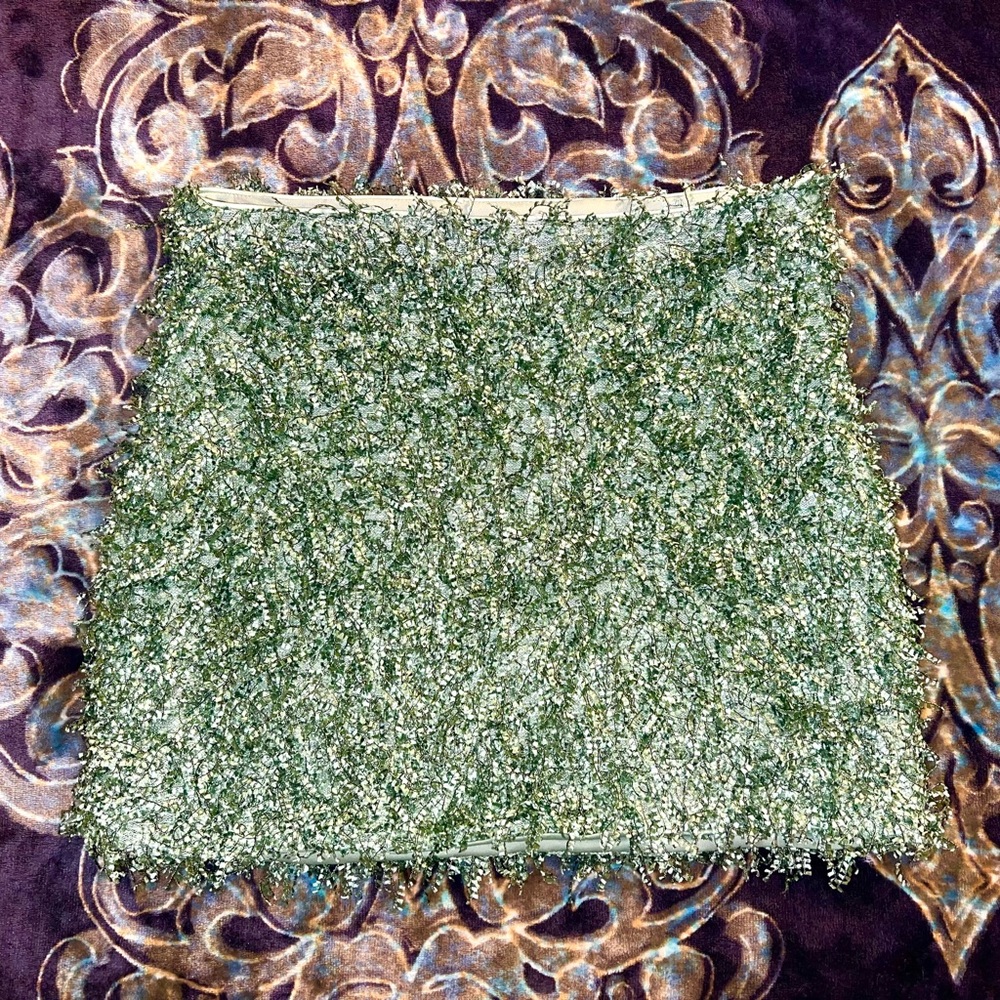 ENDLESS ROSE • Green mini skirt • Size M